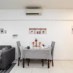 Twin Towers Suites - 7Mins Walking To Klcc